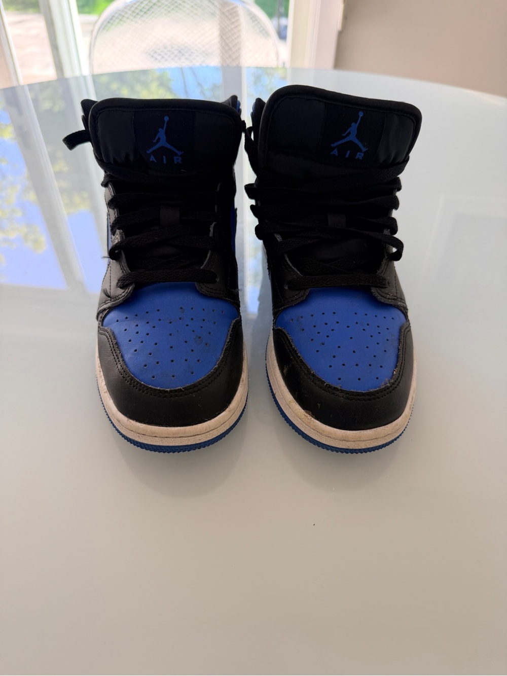Jordan Retro High-Top Sneakers — Black & Blue